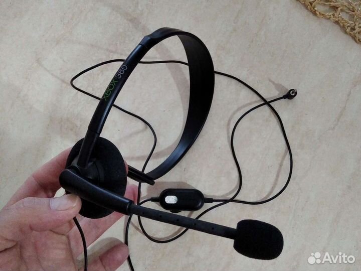 Микрофон петличный для консоли Xbox 360