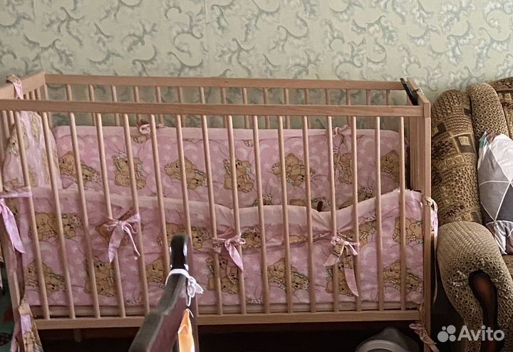 Детская кроватка