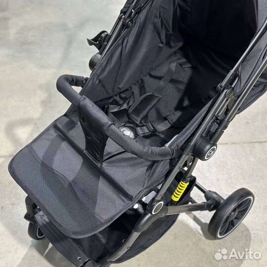 Новая прогулочная коляска/ перекидная ручка