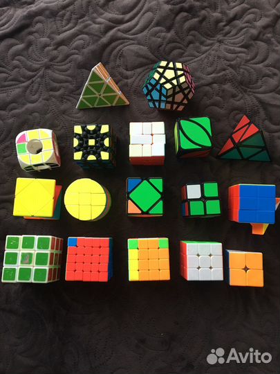 Коллекция кубиков рубика