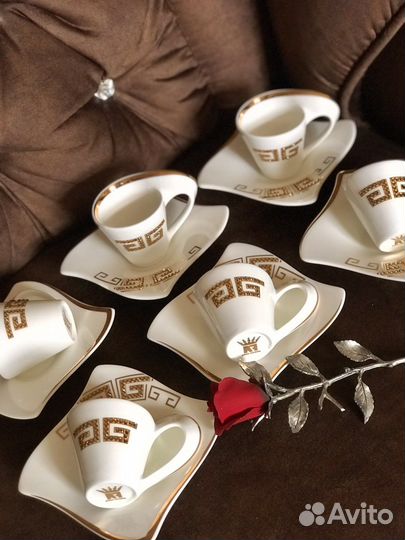 Чайный сервиз с кристаллами