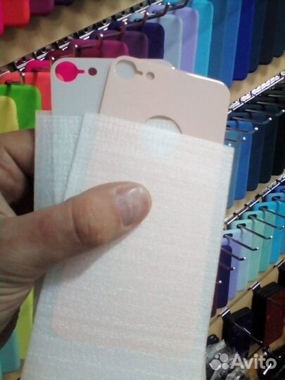 Защитные стекла на заднюю панель iPhone