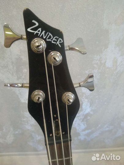 Бас-гитара Zander