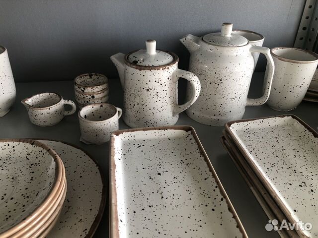 Фарфоровая посуда для ресторана