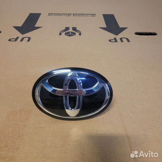 Эмблема Toyota 2009-2023