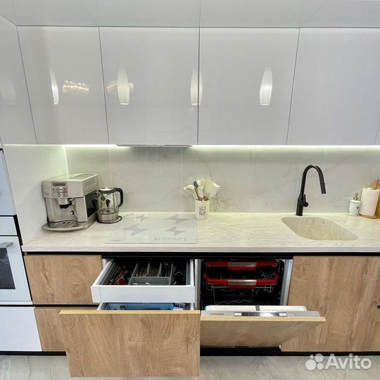 Кухни на заказ (Кухонный гарнитур новый)