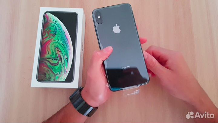 iPhone Xs, 256 ГБ