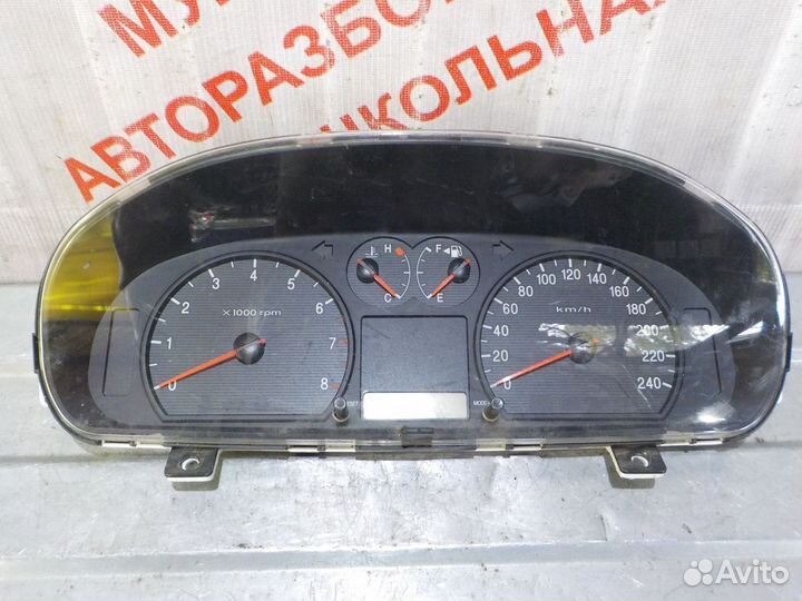 Приборная панель Хендай Соната 4 (5) EF