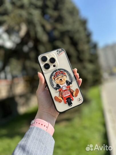 Чехол на iPhone с принтом в наличии