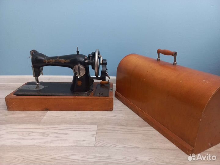 Швейная машинка