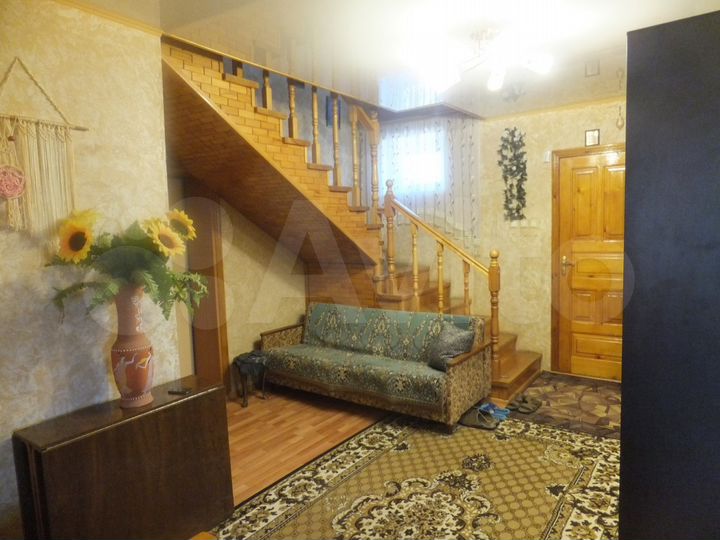 Дом 288 м² на участке 10 сот.