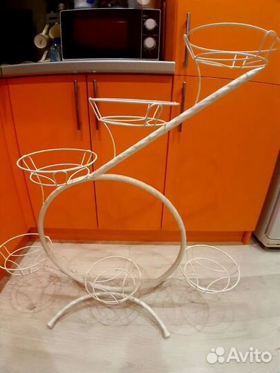 Подставка для цветов