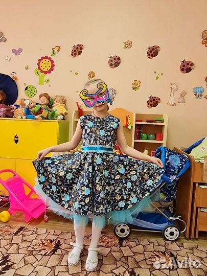Праздничное платье для девочки 128 см