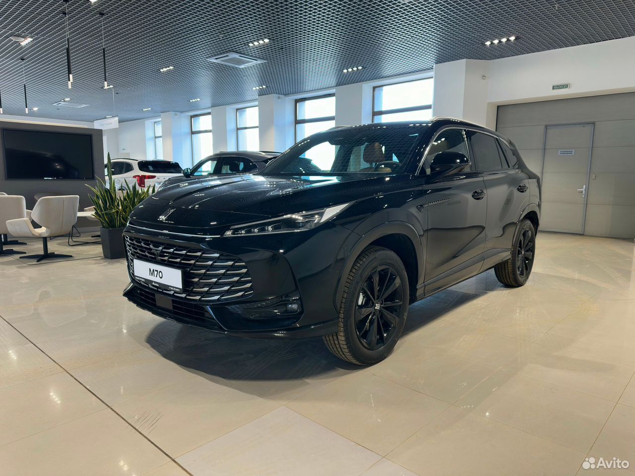 Нашли авто Москвич M70