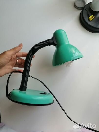 Лампа настольная