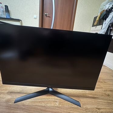 Игровой монитор LG UltraGear 165 гц 31,5-дюймовый