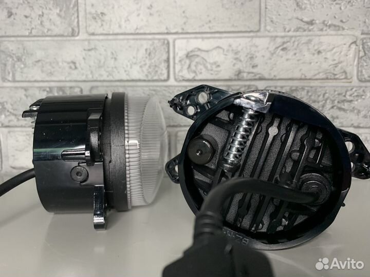 Мощные LED противотуманные фары Mercedes W219,W164