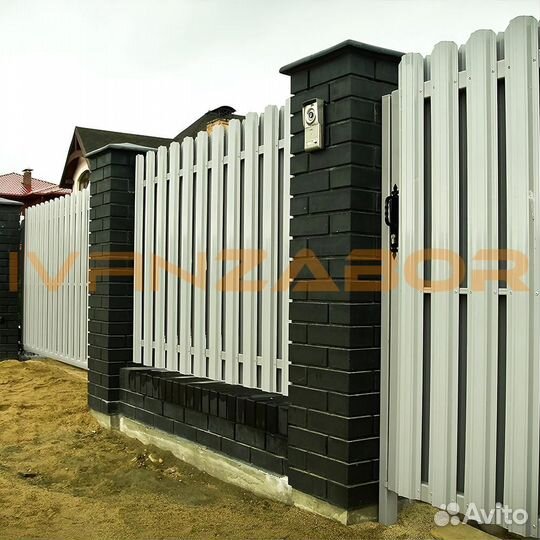Забор из двухстороннего евроштакетника в Фурманове