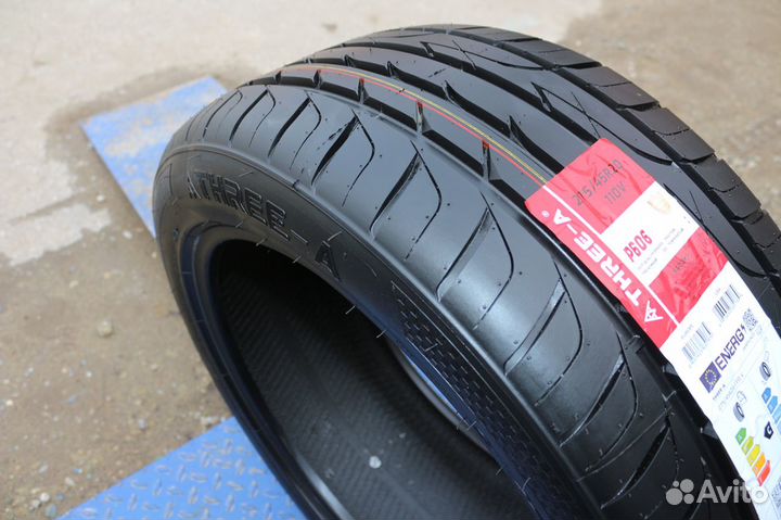 Three-A P606 275/45 R20 110V