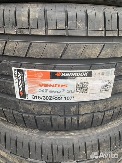 Hankook Ventus S1 Evo 3 K127 275/35 R22 и 315/30 R22