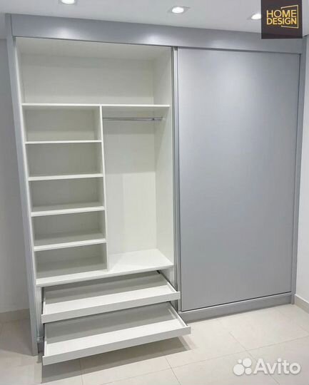 Красивый шкаф купе