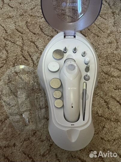 Набор для маникюра Vitek VT-2201VT