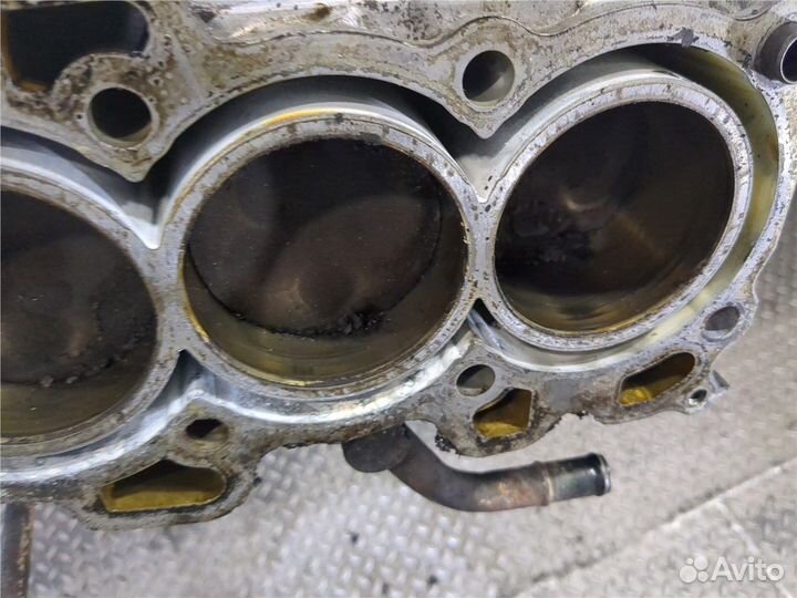 Блок цилиндров Nissan Micra K11E, 2000