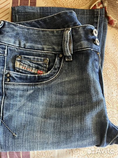 Джинсы