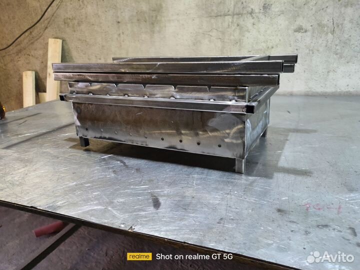 Мангал со съёмными ножками