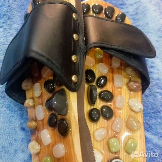 Акупунктурная массажная обувь