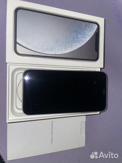 iPhone Xr, 128 ГБ