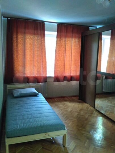 Комната 15 м² в 3-к., 2/5 эт.