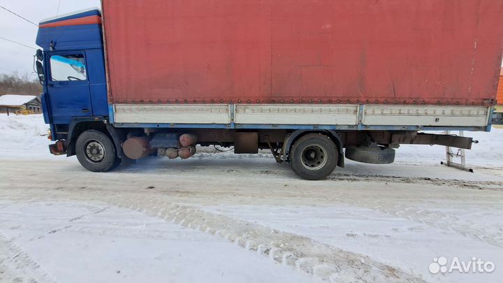 Volvo F10, 1989