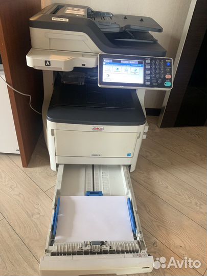 Мфу лазерный цветной oki вместе с картиджами
