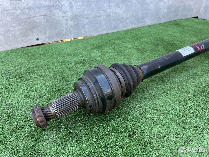 Привод задний правый N63 BMW F01 F02 F07 F13