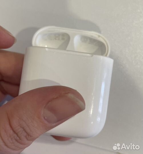 Беспроводные наушники apple airpods
