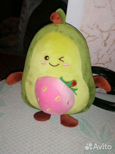 Игрушка авокадо