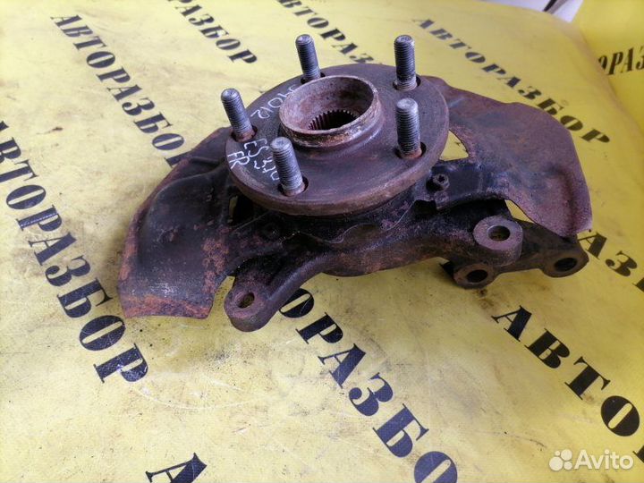 Кулак поворотный передний правый Lexus Es350