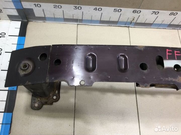 Усилитель переднего бампера Ford Focus 2005 - 2011