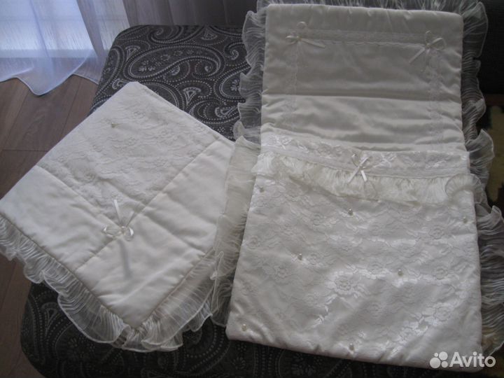 Белый конверт на выписку