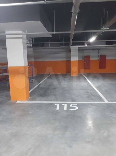 Машиноместо, 20 м²