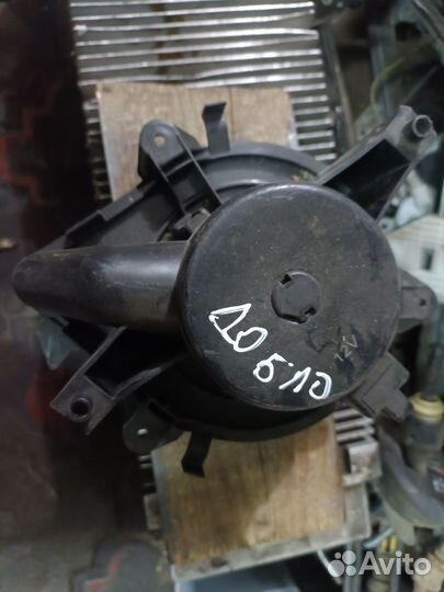 Двигатель отопителя (моторчик печки) Fiat Doblo