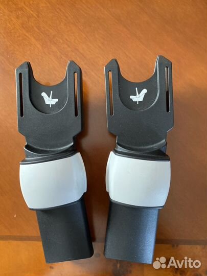 Адаптер Bugaboo Fox для автокресла Maxi-Cosi