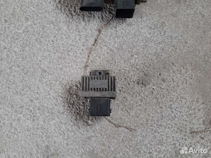 Renault scenic 2 реле свечей накала