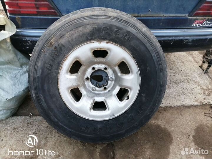 Nissan Patrol y61 запасное колесо R16