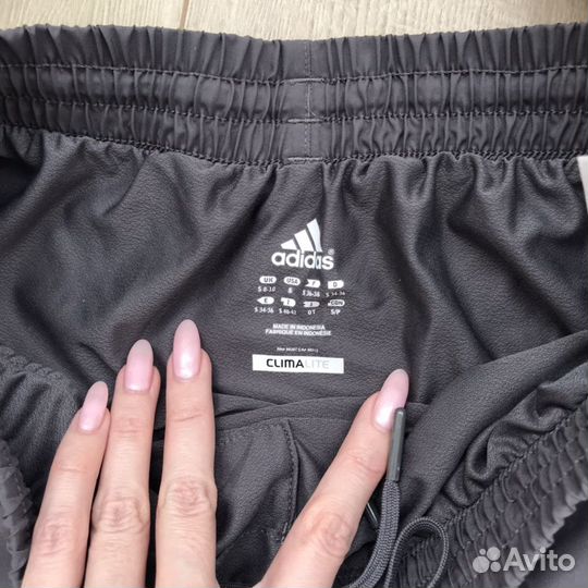 Шорты Adidas женские S