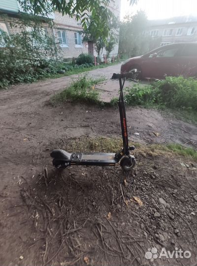 Самокат взрослый электрический бу