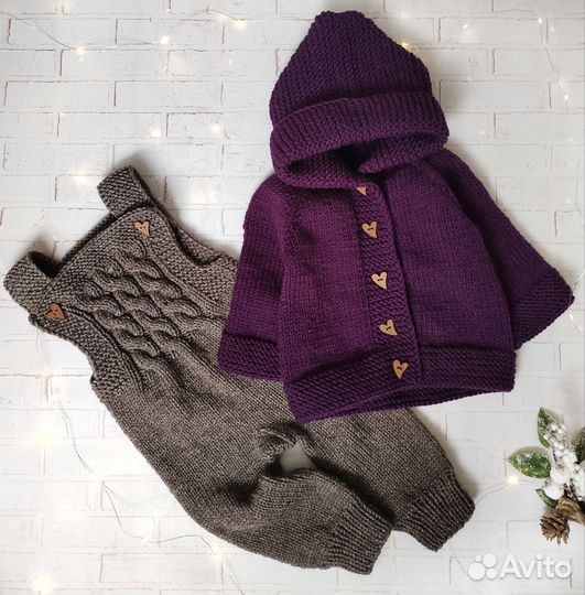 Вязаный детский костюм ручной работы