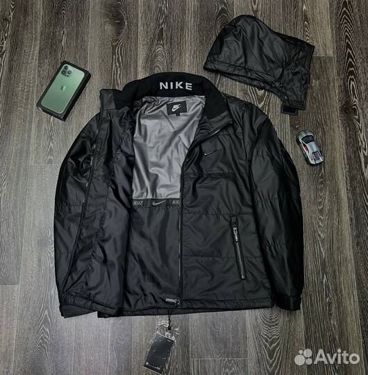 Куртки Nike