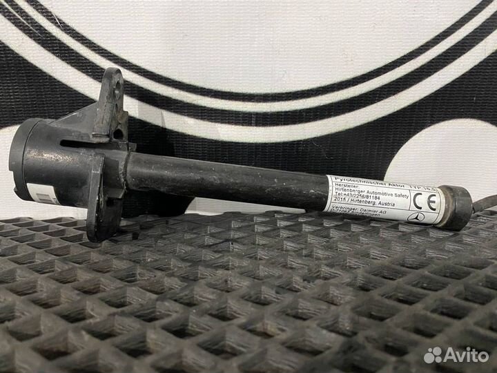 Пиропатрон петли капота Mercedes-Benz M-Класс W166